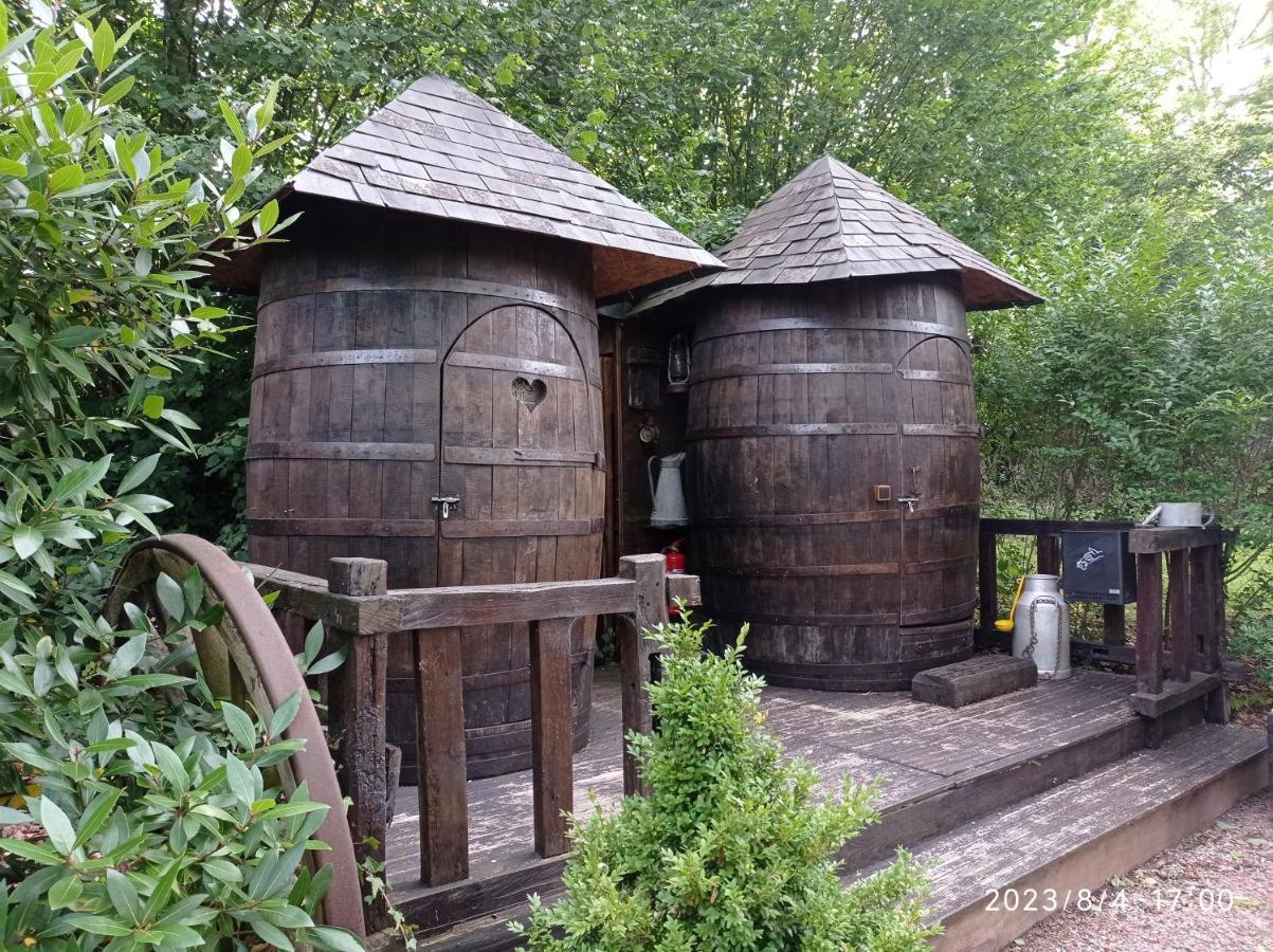 Les Tonneaux De Lisores Exterior foto